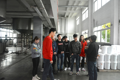 甘肃农大学子走进珍佰农